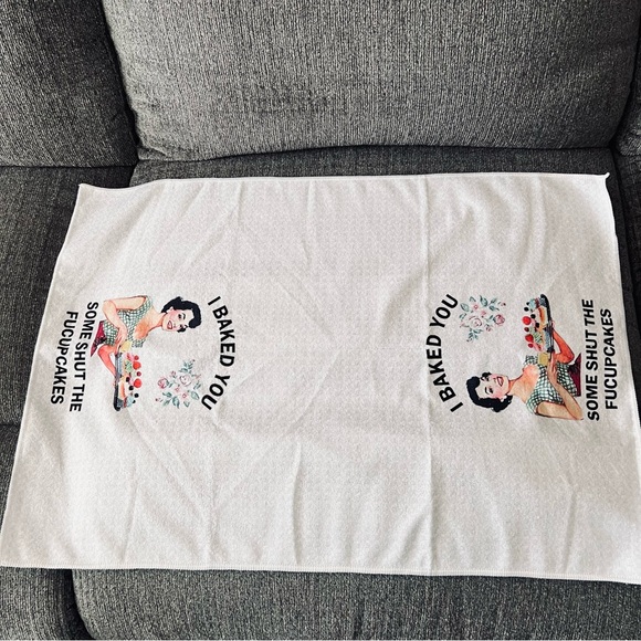 🧁 One I Baked You Some Shut The Fucupcakes 1950’s Sarcastic Dish Tea Towels - Picture 5 of 10